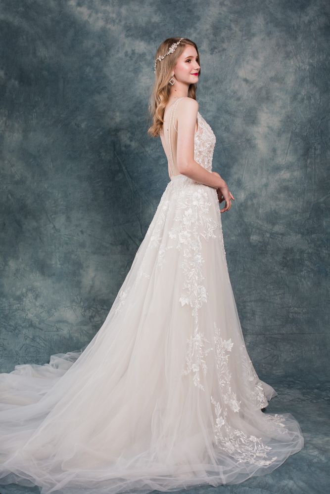 Calia gown, photo 3 of 4