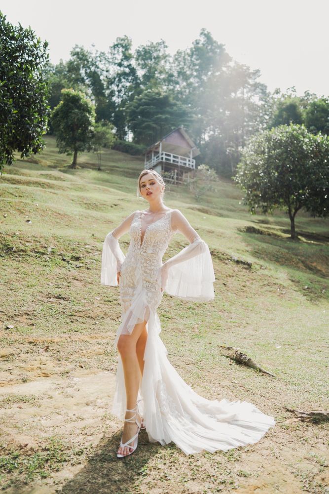 Dayana gown, photo 1 of 8
