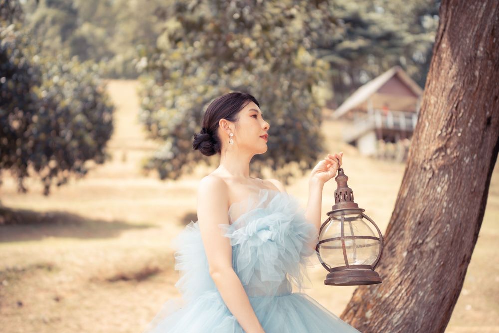 Gabriela gown, photo 3 of 4